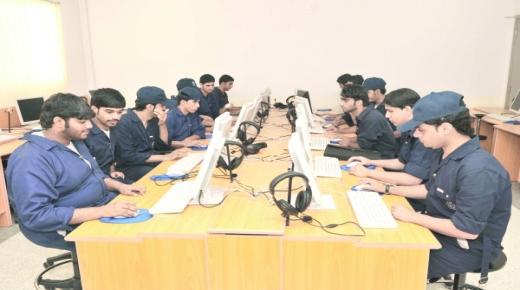 نداء استغاثة لإعادة فتح مراكز التدريب المهني والتقني