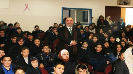 جامعة الشرق الأوسط تنظم محاضرة حول التنمر الإلكتروني وتأثيره على الأمن المُجتمعي