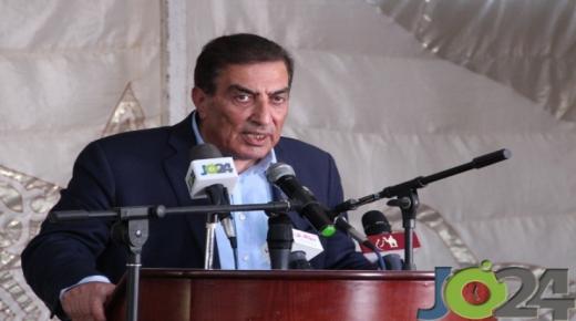 بيان من عشائر الطراونة يستهجن الحملة ضد عاطف الطراونة: بنوا أموالهم بجهدهم.. ومنابع الفساد معروفة