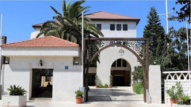 بالأرقام .. من هو المدير العام الذي يتقاضى أعلى راتب وامتيازات من بين 40 شركة للحكومة ?