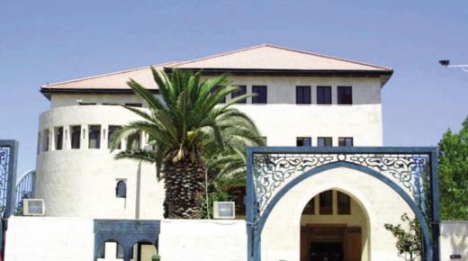 مصدر حكومي: الإجراءات في منطقة فيفا لأسباب أمنية ولم تتم إزالة أشجار حرجية