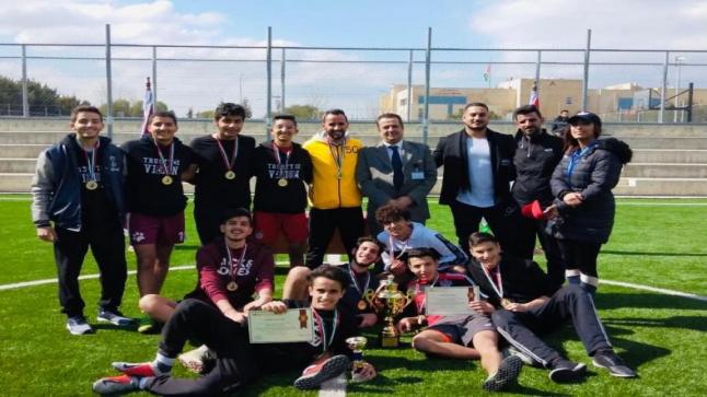 اختتام بطولة المتقاعدين العسكريين والمحاربين القدامى الكروية في جامعة الشرق الأوسط