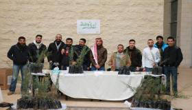 طلبة إعلام جامعة الشرق الأوسط ينفذون حملة “ازرع وطنك”