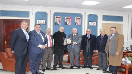 معالي وزير الاقتصاد الرقمي والريادة المهندس مثنى الغرايبة في رحاب جامعة فيلادلفيا