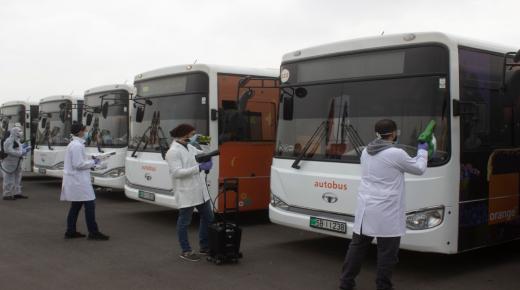 المتكاملة للنقل تتعاقد مع شركة مختصة لتعقيم حافلاتها