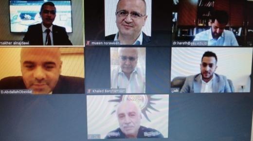 مناقشة رسالة الماجستير رقم (45) عن بعد في “عمان العربية” حول أثر ممارسات إدارة الموارد البشرية في الميزة التنافسية