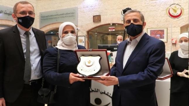المستشفى التخصصي يستقبل الممرضين المتطوعين العائدين من مستشفى الأمير حمزة – فيديو