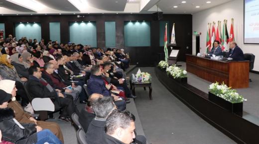 رئيس “عمان العربية ” يلتقي طلبة الماجستير والبكالوريوس الجدد