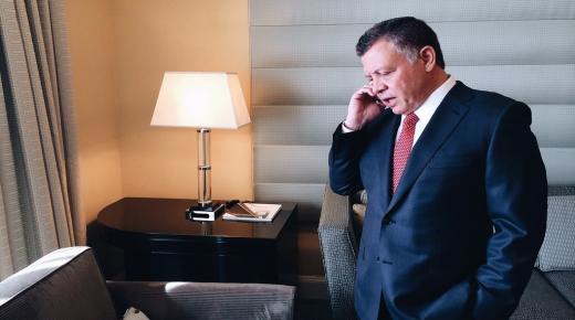 الملك يبحث في اتصال هاتفي مع ملك البحرين العلاقات الأخوية بين البلدين والتطورات الإقليمية