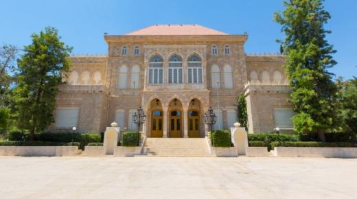 تعيين نجل احمد هليل مديرا لمكتب رئيس الديوان الملكي