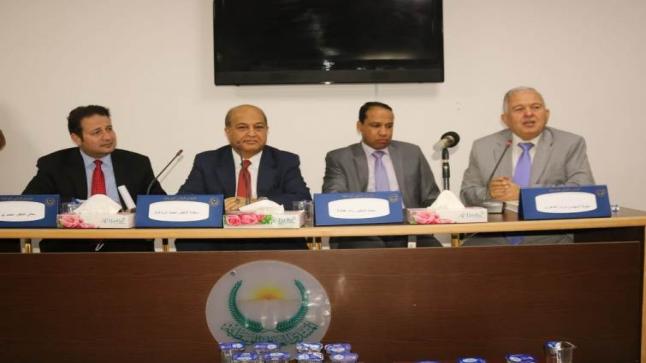 المنتدى العالمي للوسطية يعقد ندوة بعنوان ” التنويريون في الميزان