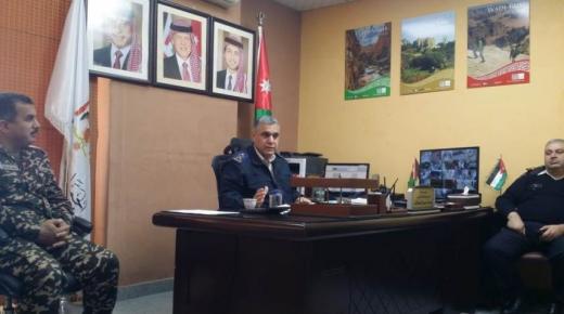 الجمارك تضبط “صهريج سريع الاشتعال” محمل بالالبسة في اول ايام العام الجديد