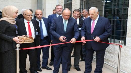 أعمال الشرق الأوسط تطلق اليوم الوظيفي جامعتي بتوظفني