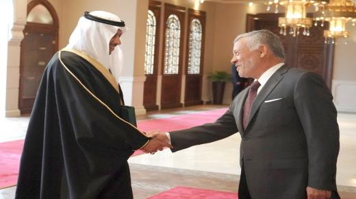 الملك يتقبل أوراق اعتماد عدد من السفراء
