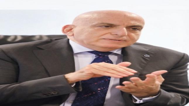 عطيه حمارنه : يوجه رسالة للعاملين بالقطاع السياحي والفندقي ! رفعتوا راسنا – فيديو