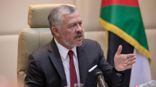 الملك يدعو إلى تحالف دولي لمواجهة وباء كورونا