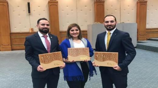 تكريم نخبة من خريجي “الشرق الأوسط” في المؤتمر الوطني للشباب