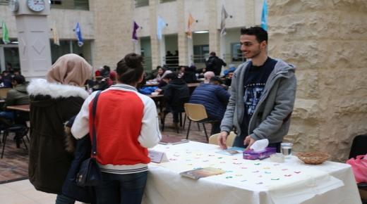 “بالعربي”.. حملة للمحافظة على اللغة في جامعة الشرق الأوسط