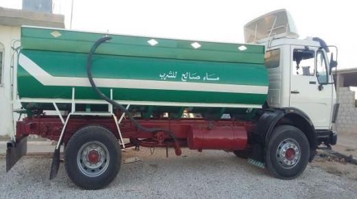 مافيات “تنكات المياه” من يتصدى لهم .. سعر التنك اعلى من “البترول” في عمان