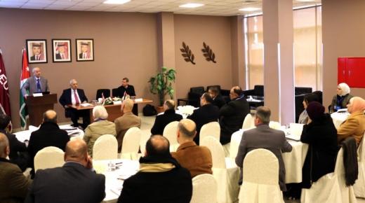 الزعبي يفتتح الدورة التدريبية الثانية لإعداد مقيمي جودة التعليم في جامعة الشرق الأوسط