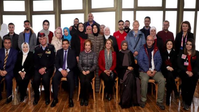 الأميرة بسمة تفتتح ملتقى تطوير النساء في ساكب بمحافظة جرش – صور