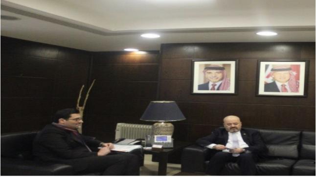 سيف وزير النقل الاردني يلتقي السفير العراقي في عمان