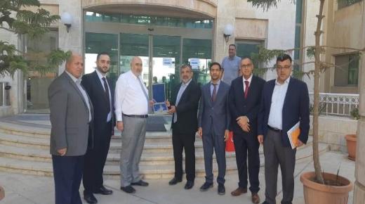 وفد من شركات كهرباء بسلطنة عُمان يشيد بتجربة شركة توزيع الكهرباء الأردنية