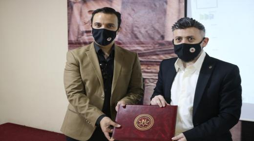 مدارس الحكمة الوطنية تطلق منصة الحكمة الإلكترونية التعليمية من تطوير “الأوائل” – صور وفيديو