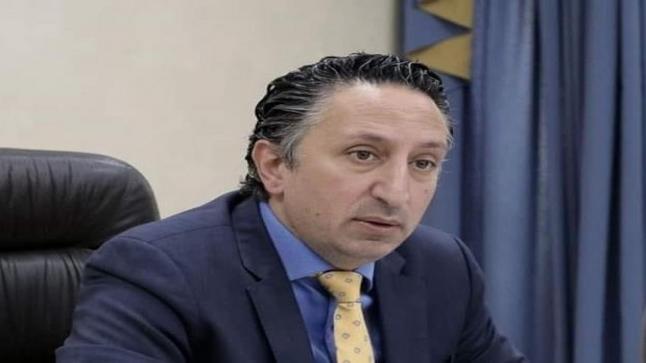 النائبُ أبو رُمان يُطْلقُ مُبادَرَةَ “كُمبيوتر الكُرَماء” و يُقَدِمُ أولَ مُساهَمَة بِمائةِ جِهازِ حاسوب