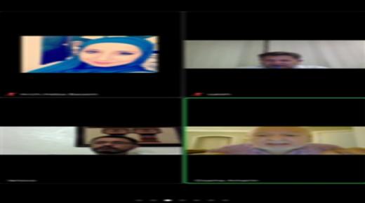 طلبة هندسة عمارة” عمان العربية ” يناقشون مشاريع تخرجهم عن بعد