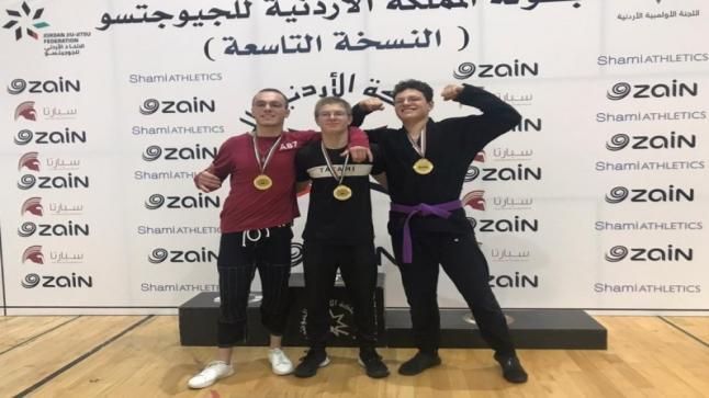 أبطال جامعة الأميرة سمية للتكنولوجيا يتوّجون بالذهب في جوجيتسو المملكة