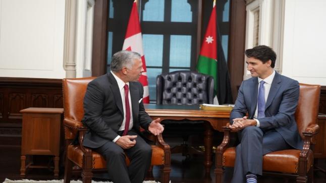 الملك يعقد مباحثات مع رئيس الوزراء الكندي في أوتاوا