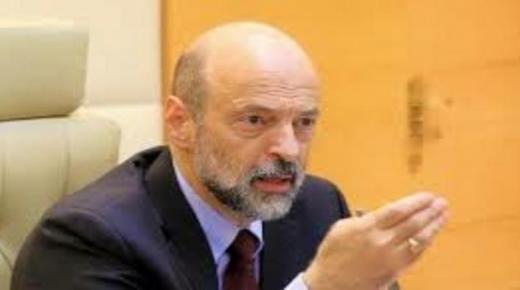 الرزاز يوعز الى وزير الصحة بتسليم جثث 3 اطفال احتجزها احد المستشفيات الخاصة