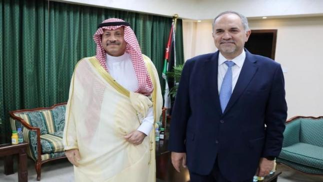 سفير المملكة العربية السعودية لدى الأردن يلتقي وزير العدل الأردني.