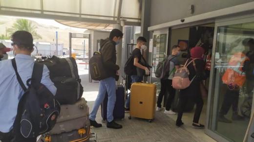 5 آلاف شخص حصلو على”لم شمل” والكشف عن إجراءات جديدة للسفر عبر جسر الملك حسين