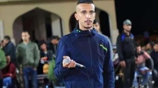 بالفيديو: ترحيل الفنان عبدالله السعايده صاحب اغنية الهدف مرصود الى الاردن