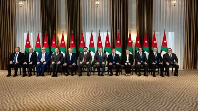 الوزراء الجدد يؤدون القسم الدستوري أمام الملك – اسماء