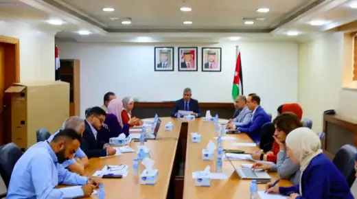 وزير الطاقة يتابع أولويات رؤية التحديث الاقتصادي ونسب الإنجاز لقطاعي الطاقة والتعدين