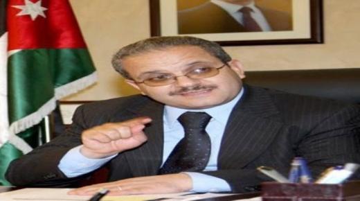 د. محمد طالب عبيدات يكتب إهتمامات شبابية