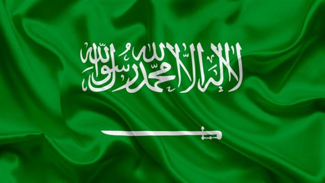السفير السعودي يغادر لبنان بعد تلقيه تهديدات
