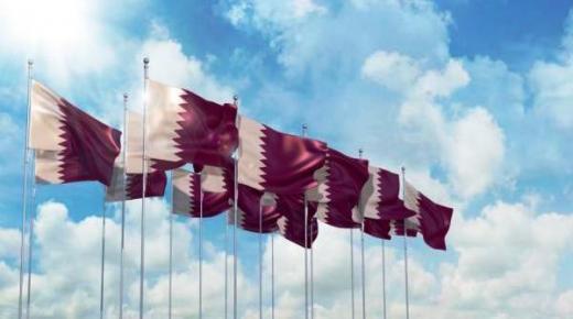 القطريون يصوتون في أول انتخابات لمجلس الشورى