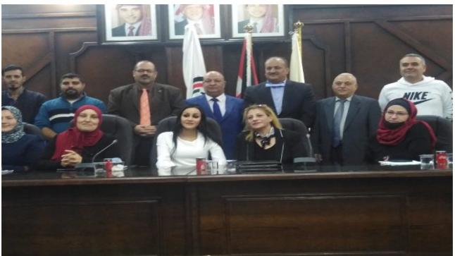 ندوة حوارية حول دور الشباب بالمشاركة في الحياة السياسية
