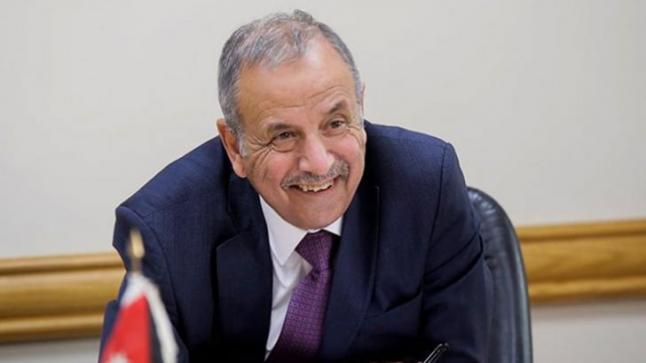 رئيس بلدية الحلابات خلف هليل يطالب بتحسين مدخل الطافح ووزير الإدارة المحلية كريشان يستجيب – وثيقة