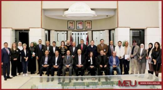 “استشاري إعلام الشرق الأوسط” يُشخِّص شروط “الطالب الكفؤ والمؤهل” لسوق العمل